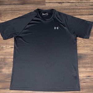 Black Loose fit Under Aurmor Shirt